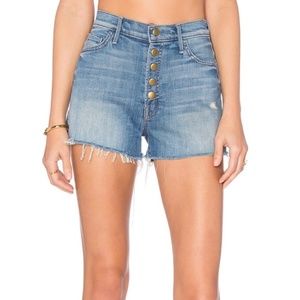 Mother Denim Swooner Snap Down Jean Short 25